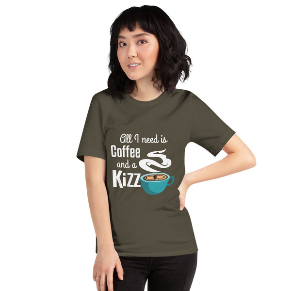 Premium-T-Shirt "All I need is coffee and a Kizz"